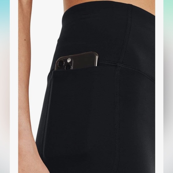 1 Pair of Under Armour Fitted High-Rise Waist Versatile Leggings w/Side Pockets - Picture 3 of 10